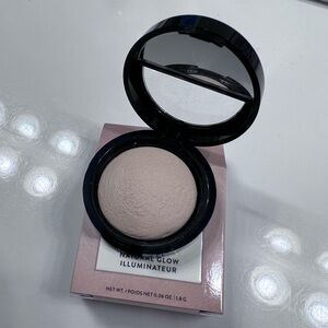 NWOT - Laura Geller Baked Highlighter Natural Glow - French Vanilla